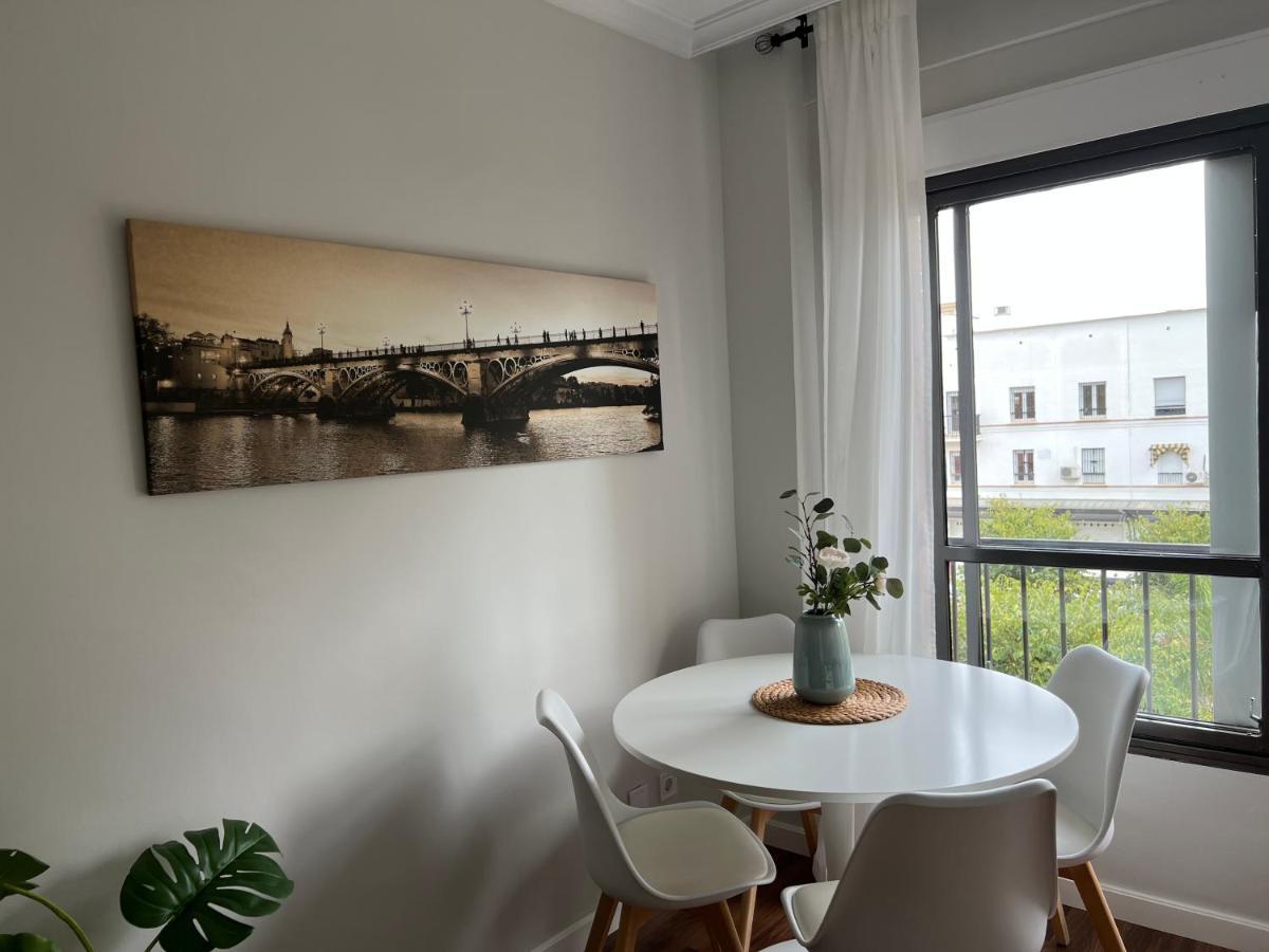Apartamento Triana Center Sevilla Εξωτερικό φωτογραφία